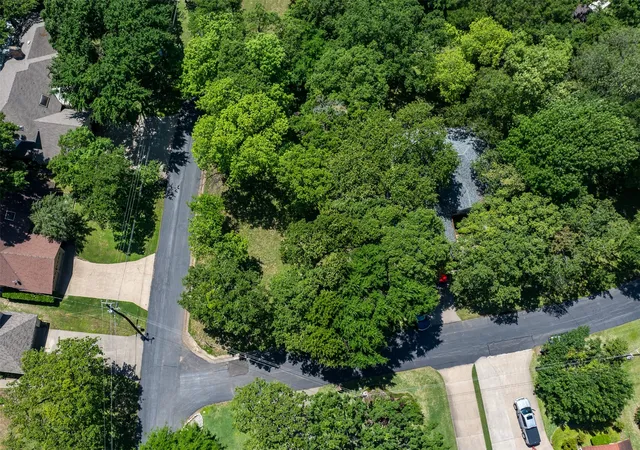 Photo 3 of Land for sale at 697 Enchanted Isles Dr, Mabank, TX 75156 | MLS# 21164425 | Listing updated on 2026-09-21