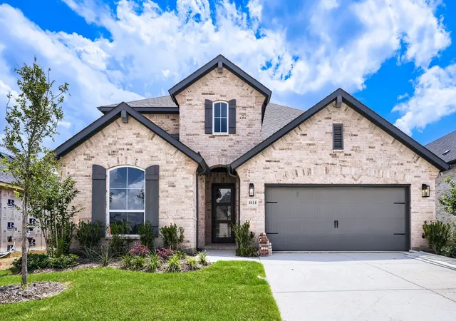Photo 1 of Single family home for sale at 4414 Windy Point Rd, Little Elm, TX 75068 | MLS# 21168189 | Listing updated on 2026-08-31