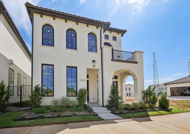 Single family home for sale at 2971 Sunset Blvd, Flower Mound, TX 75022 | MLS# 21168174 | Listing updated on 2026-10-08