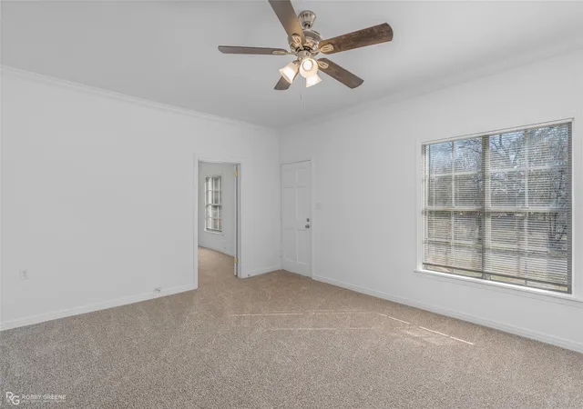 Photo 4 of Single family home for sale at 101 N Walnut St, Vivian, LA 71082 | MLS# 21167779 | Listing updated on 2026-10-03