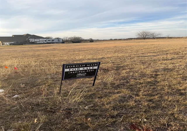 Photo 1 of Land for sale at 152 Whispering Winds Dr, Gunter, TX 75058 | MLS# 21168498 | Listing updated on 2026-08-20
