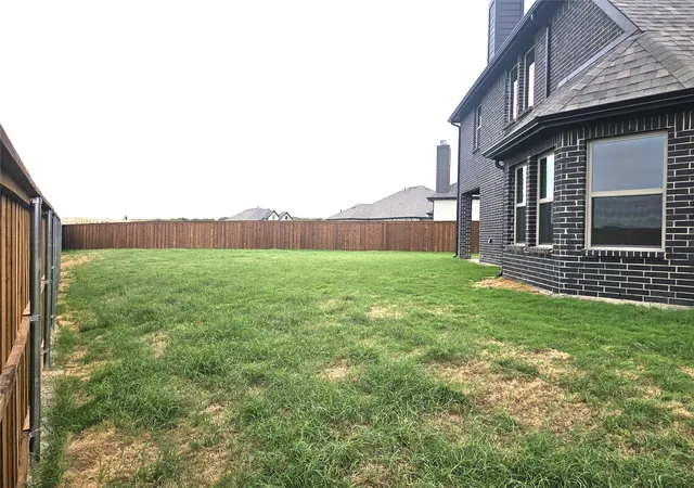 15th image of 11704 Blackfoot Ct, Godley, TX 76044 | MLS# 21168628