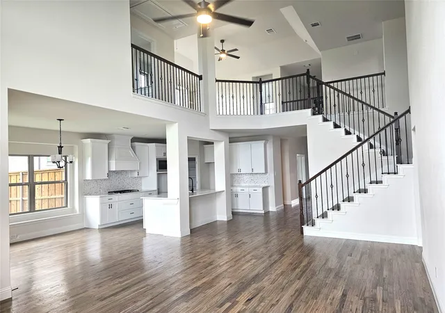 2nd image of 11704 Blackfoot Ct, Godley, TX 76044 | MLS# 21168628