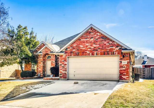 Photo 1 of Single family home for sale at 15835 Durango Dr, Frisco, TX 75035 | MLS# 21167066 | Listing updated on 2026-07-07