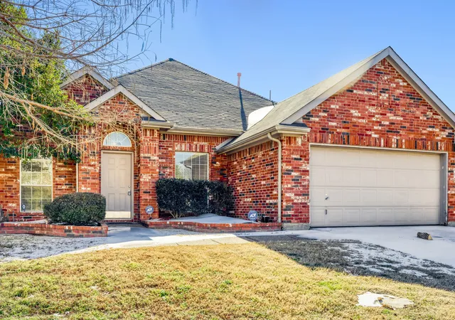Photo 3 of Single family home for sale at 15835 Durango Dr, Frisco, TX 75035 | MLS# 21167066 | Listing updated on 2026-07-07