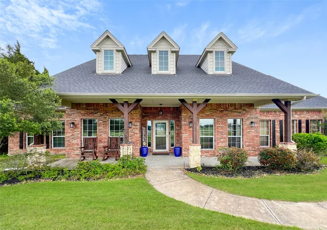 1st image of 433 Wilderness Trl, Royse City, TX 75189 | MLS# 21154605