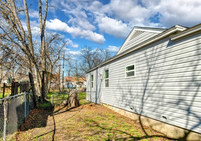 Photo 33 of Single family home for sale at 2667 Custer Dr, Dallas, TX 75216 | MLS# 21168167 | Listing updated on 2026-10-05