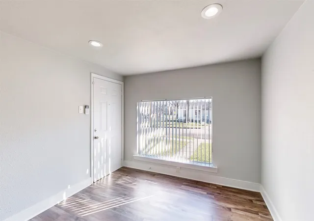 Photo 4 of Single family home for sale at 2667 Custer Dr, Dallas, TX 75216 | MLS# 21168167 | Listing updated on 2026-10-05