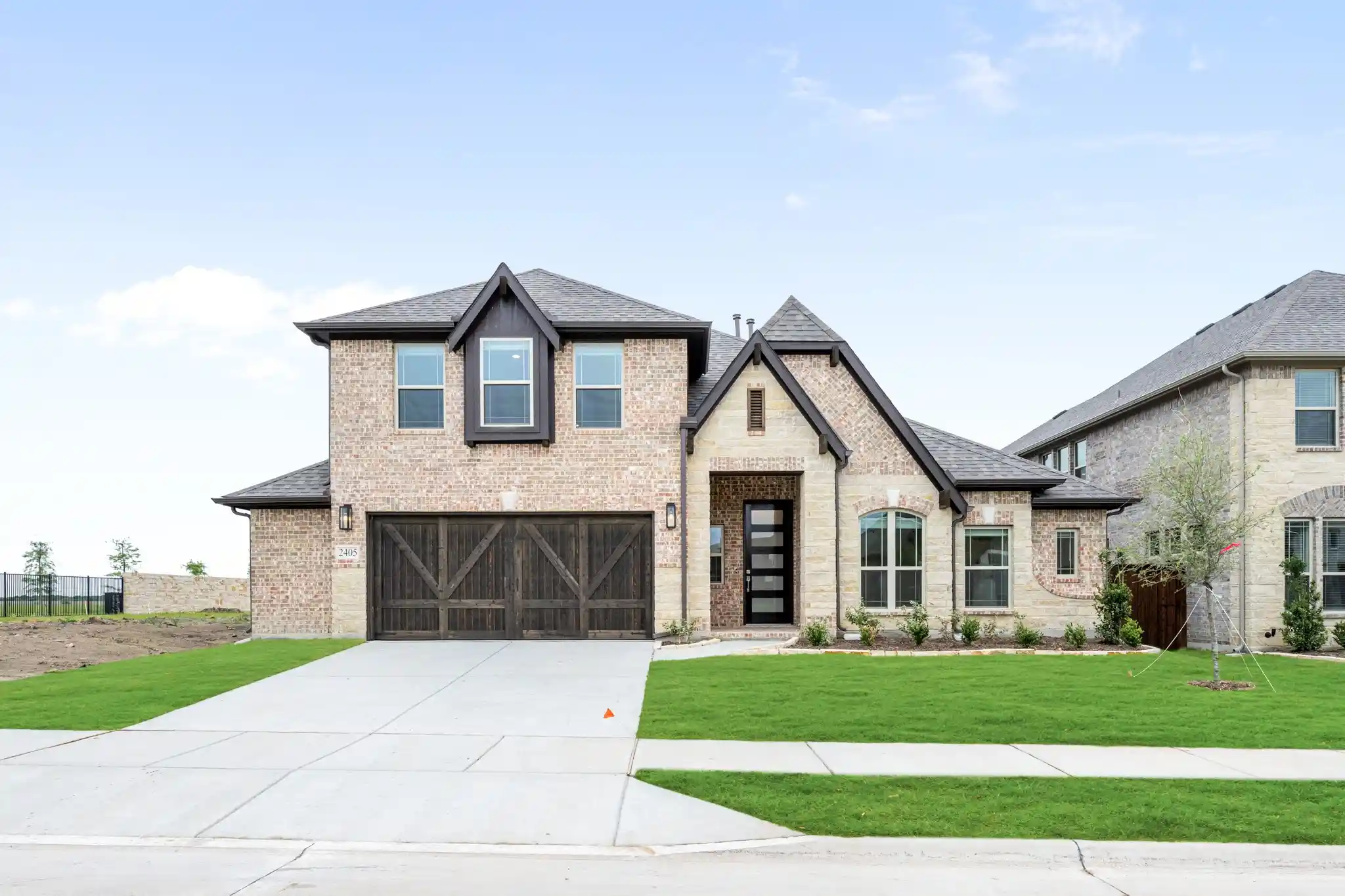 Photo 1 of Single family home for sale at 2405 Drummond St, Forney, TX 75126 | MLS# 21169402 | Listing updated on 2026-10-28