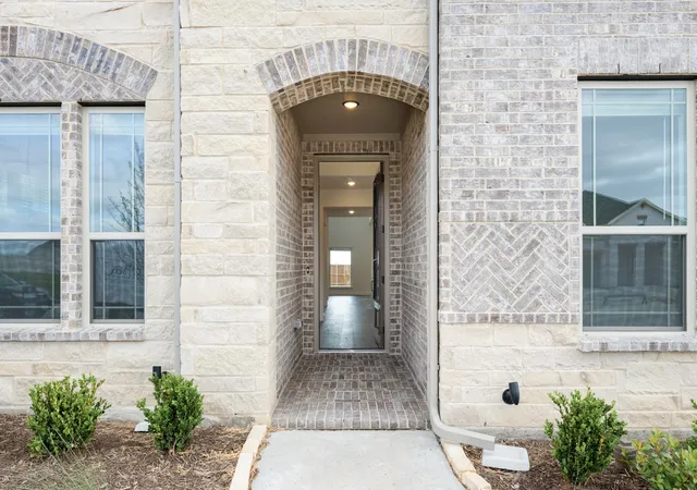 Single family home for sale at 2407 Drummond St, Forney, TX 75126 | MLS# 21168401 | Listing updated on 2026-10-07