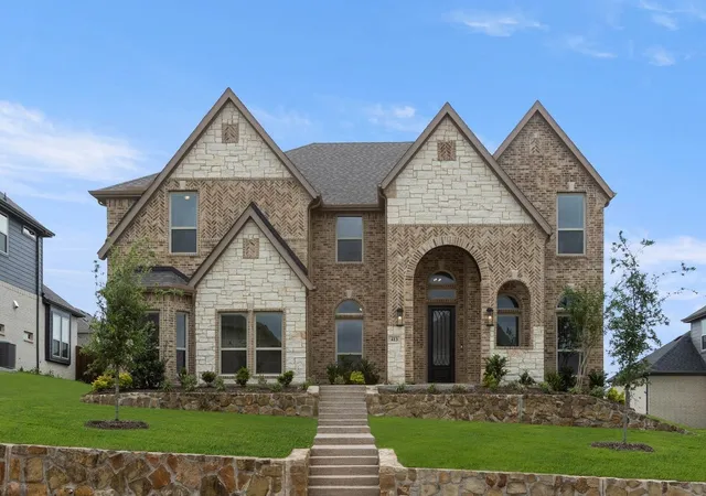 Photo 3 of Single family home for sale at 413 Newpark Blvd, De Soto, TX 75115 | MLS# 21169735 | Listing updated on 2026-07-20