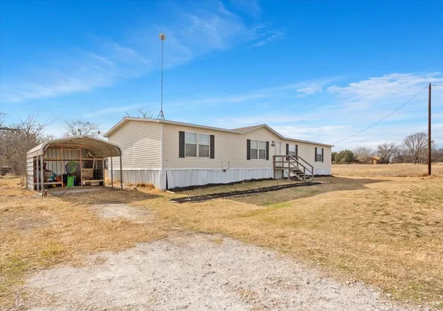 Photo 2 of Manufactured home for sale at 247 N Lake St, Axtell, TX 76624 | MLS# 21170191 | Listing updated on 2026-08-04