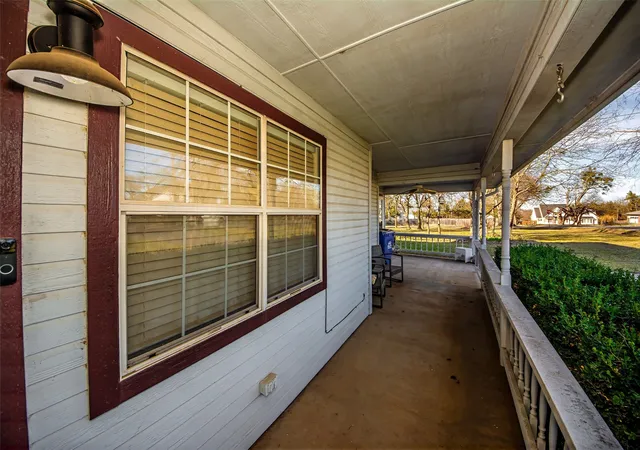 Homes for sale in Pottsboro, TX | 189 Lee Blvd, Pottsboro, TX 75076 | MLS# 21163547