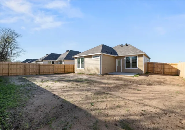 30th image of 117 Adaline Bnd, Mc Gregor, TX 76657 | MLS# 21170338