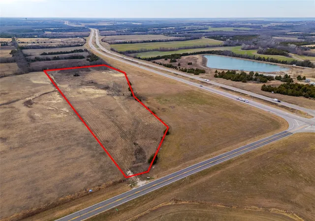 Photo 1 of Land for sale at 18528 E Fm 1396, Windom, TX 75492 | MLS# 21170217 | Listing updated on 2026-09-29