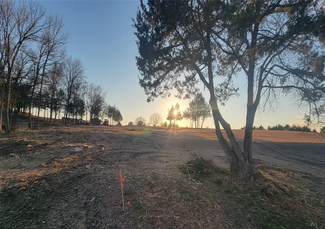 1st image of Tbd Ridgecrest Dr, Waxahachie, TX 75165 | MLS# 21170668