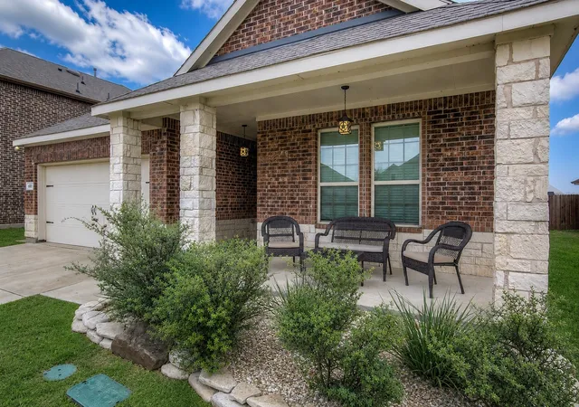 Photo 2 of Single family home for sale at 102 Whitetail Wy, Caddo Mills, TX 75135 | MLS# 21163115 | Listing updated on 2026-07-17