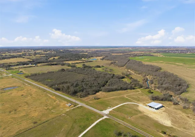 Homes for sale in Chilton, TX | 2375 Fm 935, Chilton, TX 76632 | MLS# 21164803