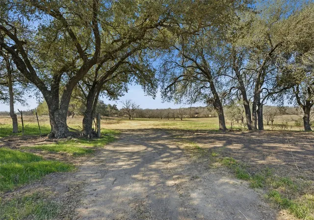 Photo 1 of Land for sale at 2375 Fm 935, Chilton, TX 76632 | MLS# 21164803 | Listing updated on 2026-09-24