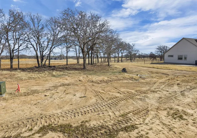 Homes for sale in Tolar, TX | 2203 Rattler Wy, Tolar, TX 76476 | MLS# 21168578