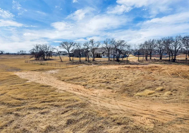 Homes for sale in Tolar, TX | 2203 Rattler Wy, Tolar, TX 76476 | MLS# 21168578