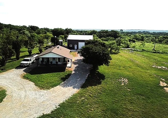 Homes for sale in Paradise, TX | 825 County Road 3655, Paradise, TX 76073 | MLS# 21171128
