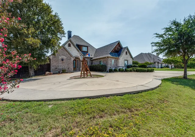 Homes for sale in Denison, TX | 104 Tananger Springs Dr, Denison, TX 75021 | MLS# 21171073