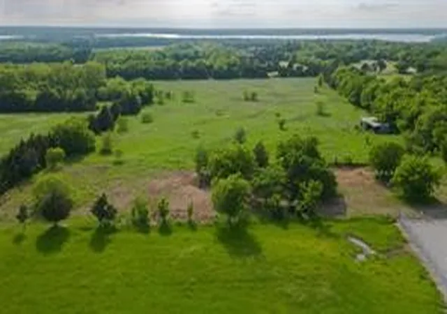 Photo 4 of Land for sale at Tbd1 Flowing Wells Rd, Pottsboro, TX 75076 | MLS# 21171440 | Listing updated on 2026-09-01