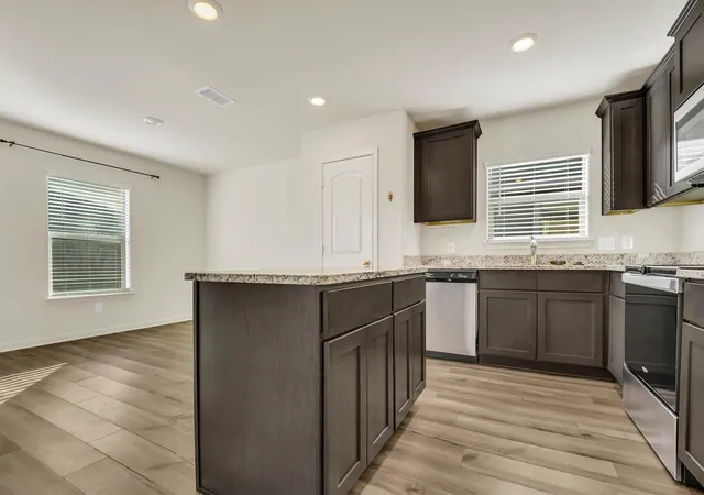 Photo 3 of Single family home for sale at 8508 Buck Mountain Pass, Fort Worth, TX 76179 | MLS# 21154318 | Listing updated on 2026-08-28