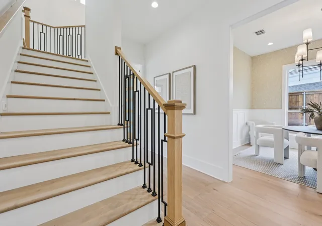 Photo 3 of Sale Pending at 10209 Linkwood Dr, Dallas, TX 75238 | MLS# 21170756 | Listing updated on 2026-07-22