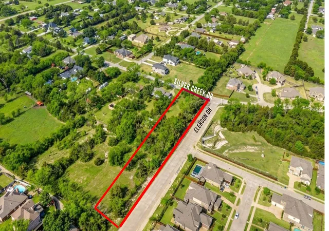 Photo 1 of Land for sale at 1000 Silver Creek Dr, De Soto, TX 75115 | MLS# 21170969 | Listing updated on 2026-08-18
