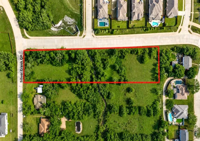 Photo 4 of Land for sale at 1000 Silver Creek Dr, De Soto, TX 75115 | MLS# 21170969 | Listing updated on 2026-08-18