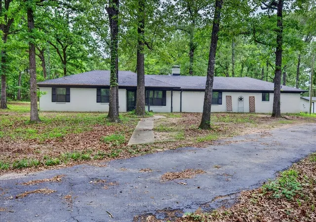 Photo 1 of Single family home for sale at 1051 County Road 2620, Mineola, TX 75773 | MLS# 21172563 | Listing updated on 2026-08-28