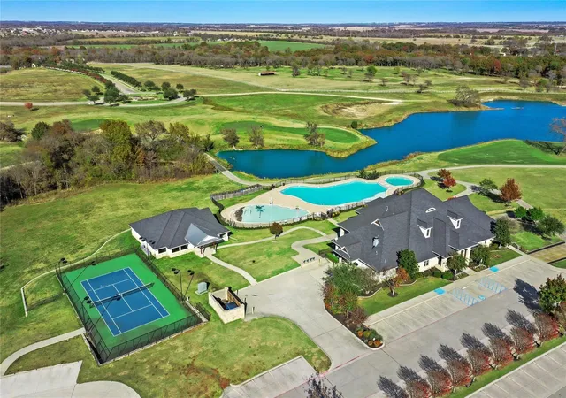 3rd image of 1089 Birdie St, Gunter, TX 75058 | MLS# 21168939