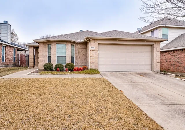 Photo 2 of Single family home for sale at 800 Mahogany Dr, Anna, TX 75409 | MLS# 21171325 | Listing updated on 2026-07-11