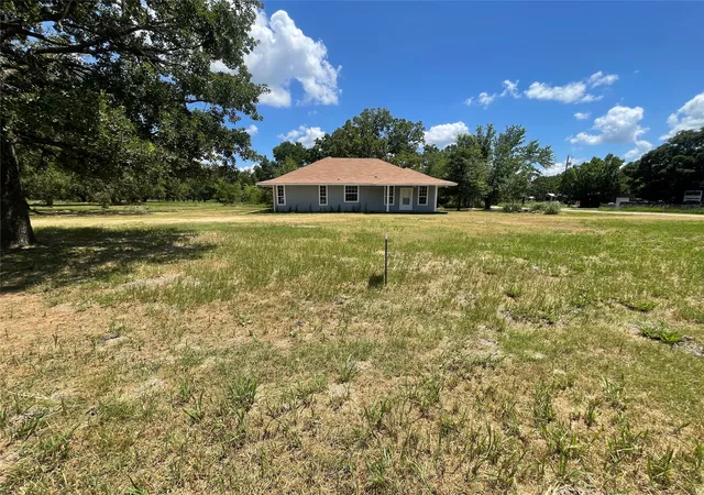 Homes for sale in Kemp, TX | (Undisclosed), Kemp, TX 75143 | MLS# 21172922