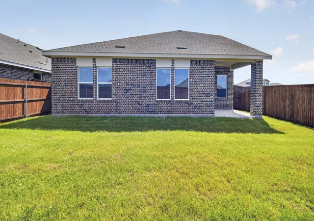 Homes for sale in Sanger, TX | 4110 Olivia Ln, Sanger, TX 76266 | MLS# 21173006