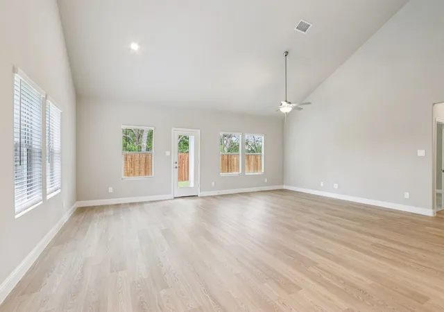 Photo 3 of Sale Pending at 1501 Shenandoah Trl, Anna, TX 75409 | MLS# 21171277 | Listing updated on 2026-07-21