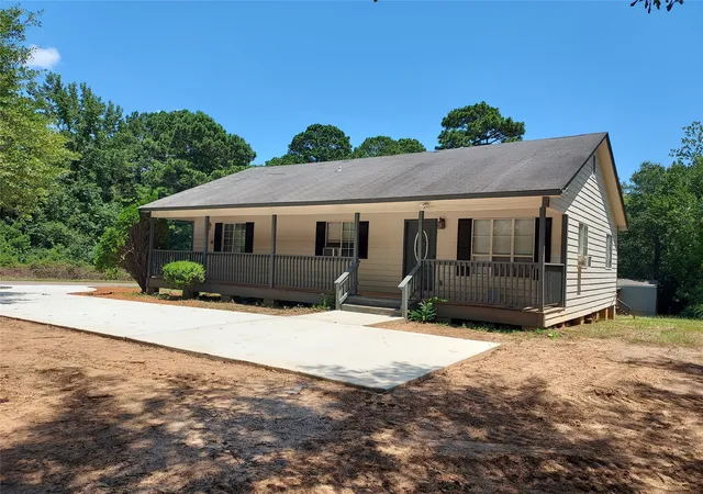 Homes for sale in Plain Dealing, LA | 9626 Hwy 3, Plain Dealing, LA 71064 | MLS# 21173024