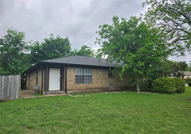 1st image of 1501 S 29th St, Waco, TX 76711 | MLS# 21172996