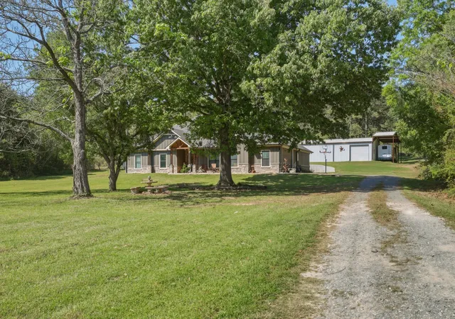 Homes for sale in Marshall, TX | 847 Calloway Rd, Marshall, TX 75670 | MLS# 21164773