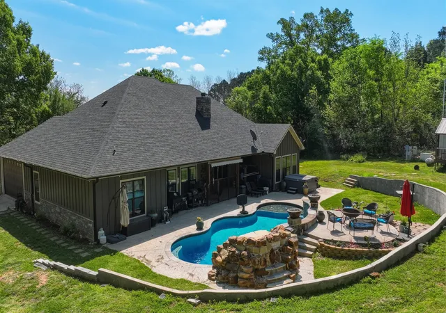 Homes for sale in Marshall, TX | 847 Calloway Rd, Marshall, TX 75670 | MLS# 21164773
