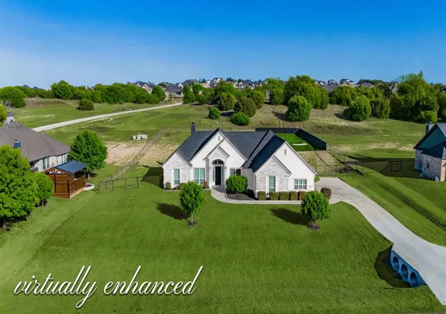 Homes for sale in Weatherford, TX | 612 Bent Tree Ln, Weatherford, TX 76085 | MLS# 21173249
