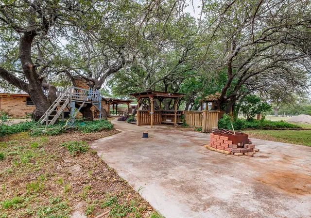 Homes for sale in Brownwood, TX | 7250 Fm-2125 N, Brownwood, TX 76801 | MLS# 21166823
