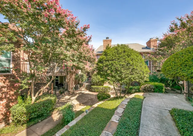image of 7510 Holly Hl Dr, Dallas, TX 75231