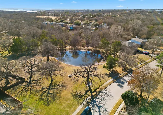 Homes for sale in Lake Dallas, TX | 739 Thousand Oaks Dr, Lake Dallas, TX 75065 | MLS# 21170219