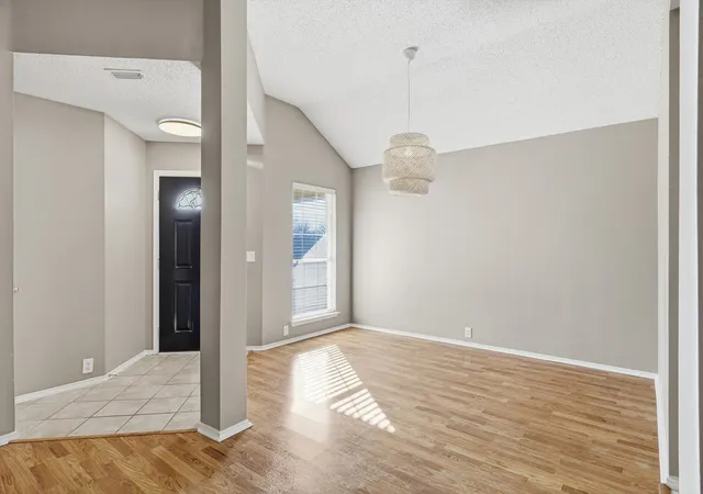 Photo 3 of Sale Pending at 739 Thousand Oaks Dr, Lake Dallas, TX 75065 | MLS# 21170219 | Listing updated on 2026-07-04