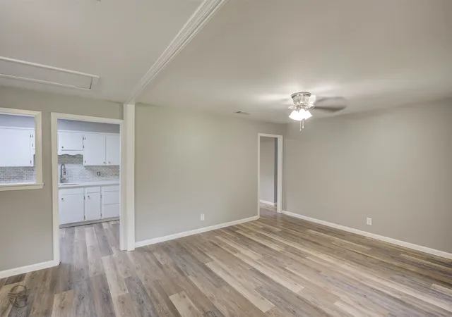 Photo 3 of Single family home for sale at 2513 Dundee Cir, Shreveport, LA 71118 | MLS# 21172650 | Listing updated on 2026-07-09
