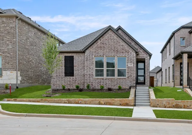 Photo 1 of Single family home for sale at 1540 Euclid Aly, Denton, TX 76208 | MLS# 21173866 | Listing updated on 2026-07-15