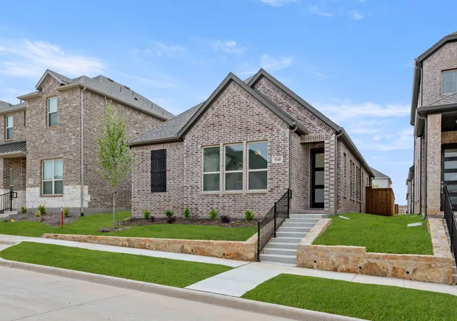 Photo 4 of Single family home for sale at 1540 Euclid Aly, Denton, TX 76208 | MLS# 21173866 | Listing updated on 2026-07-15